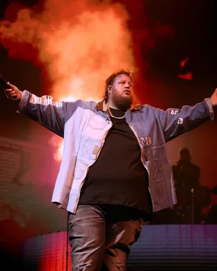 Jelly Roll Tampa