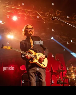 Paul Gilbert Largo